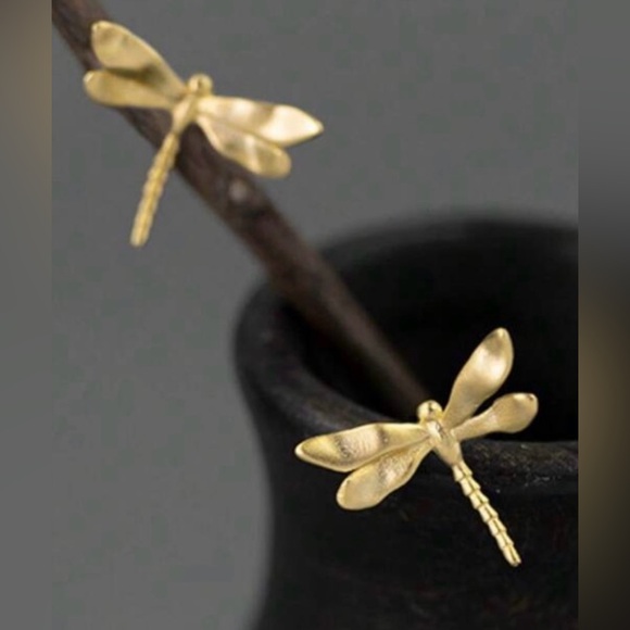 Jewelry - Gold Dragonfly Earrings